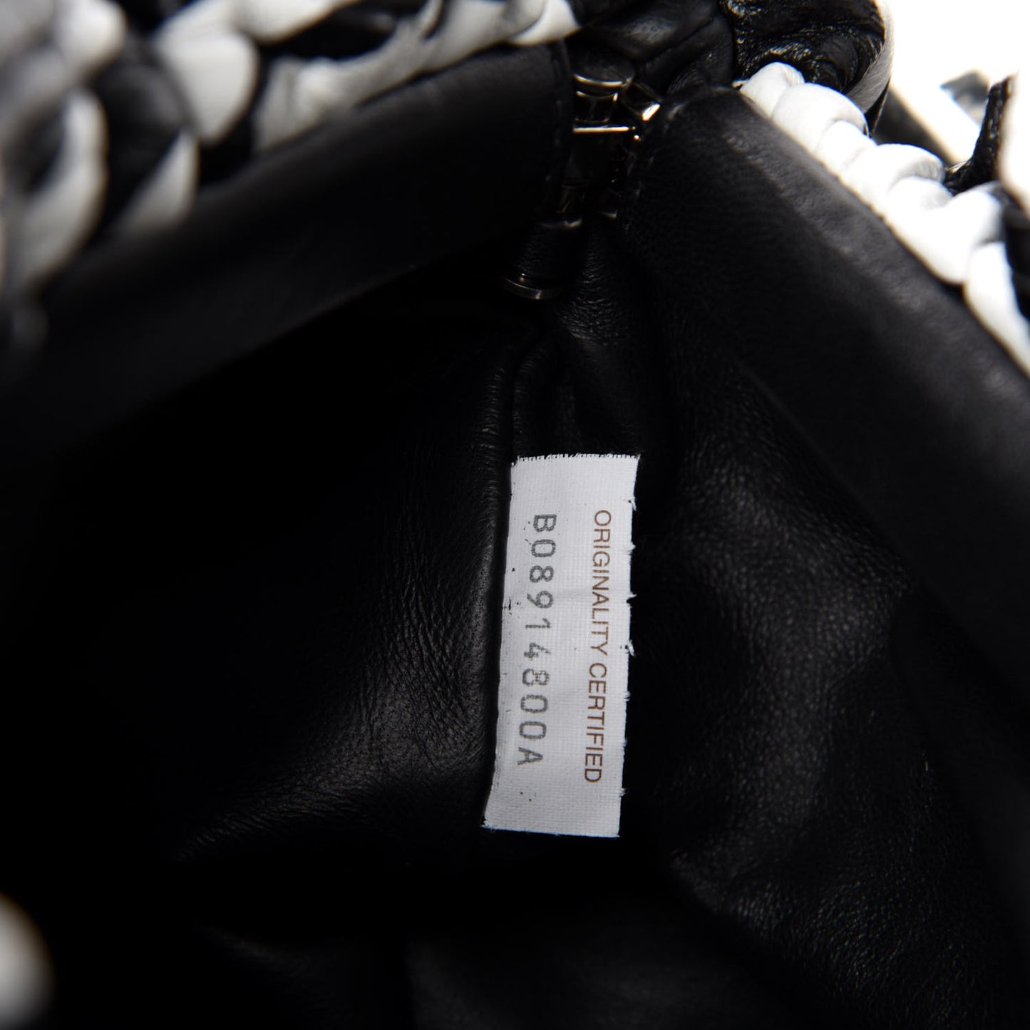 Nappa Zebra Print The Pouch Chain White Black