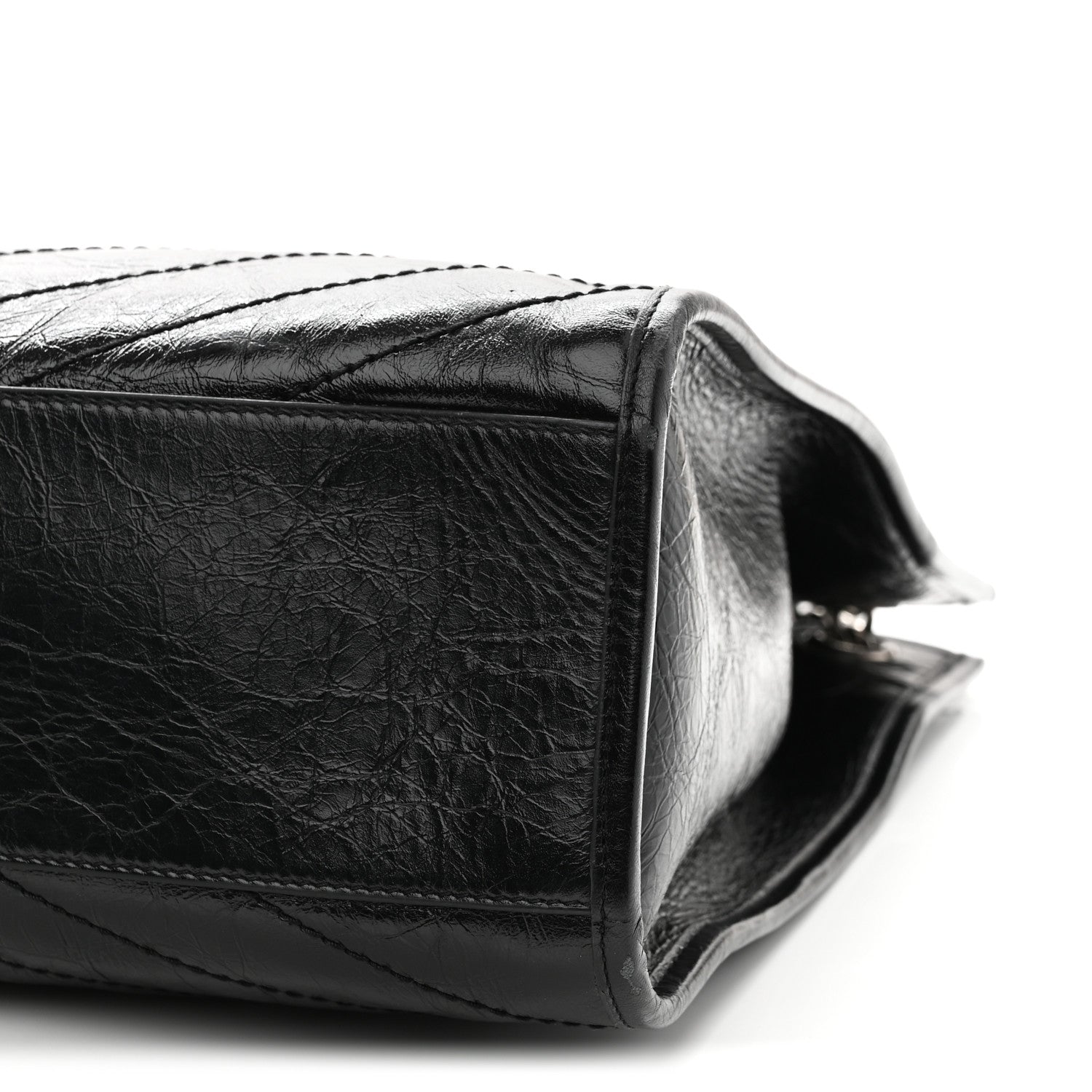 Saint Laurent Crinkled Calfskin Matelasse Monogram Large Niki Shopper Tote Black 10 of 11