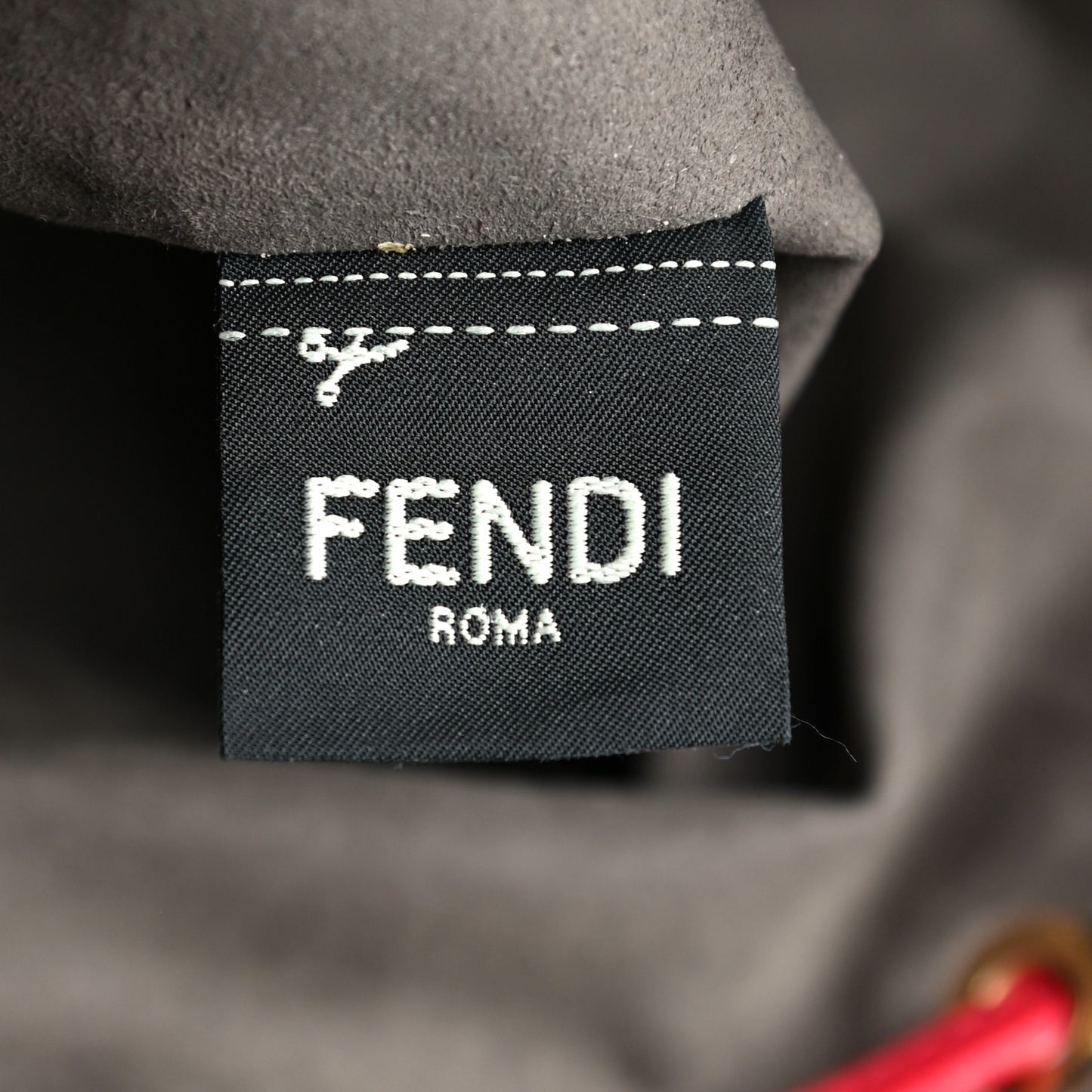 Vitello Grace F is Fendi Bi-Color FF 1974 Embossed Grande Mon Tresor Bucket Bag Maya Black Fragola