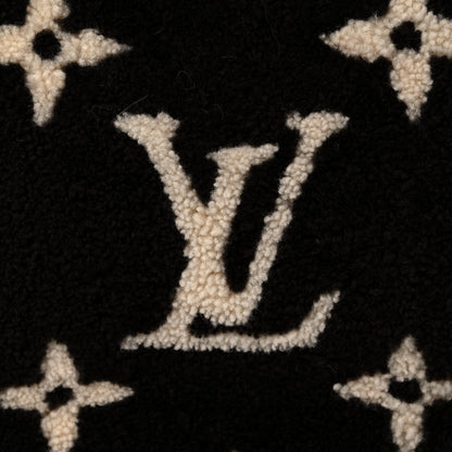 Louis Vuitton Shearling Monogram Giant Teddy Onthego GM Black White 12 of 12