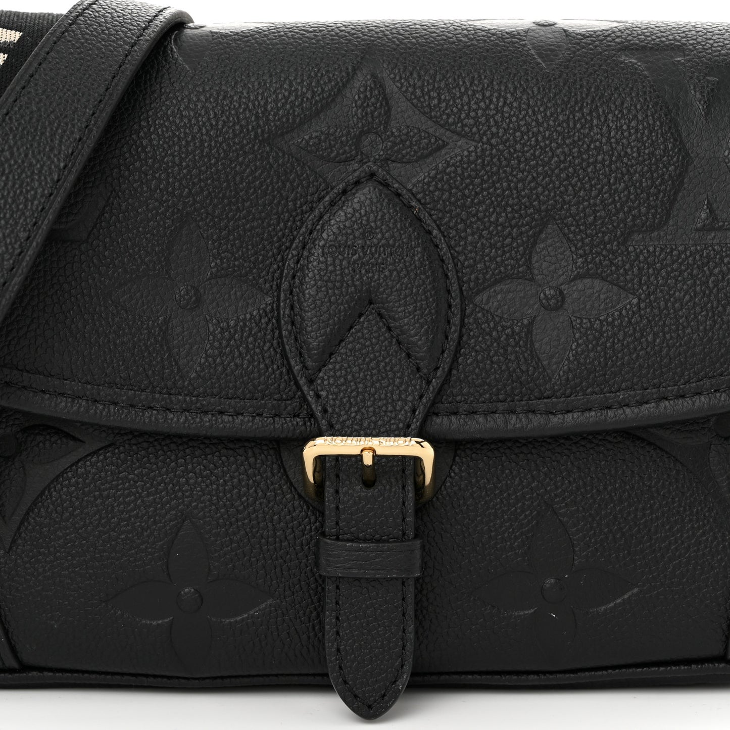 Empreinte Monogram Giant Diane Black