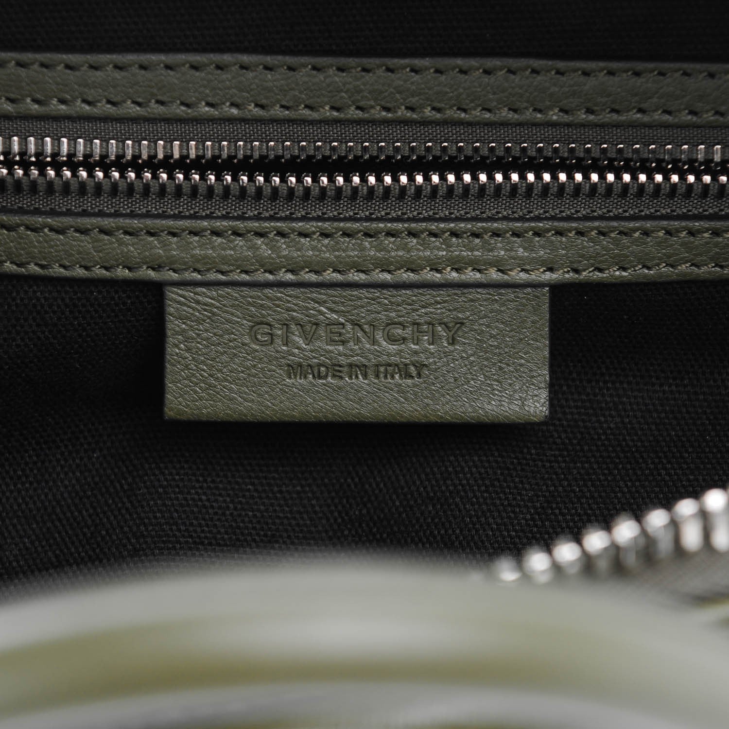 Givenchy Sugar Goatskin Small Antigona Khaki 6 of 7