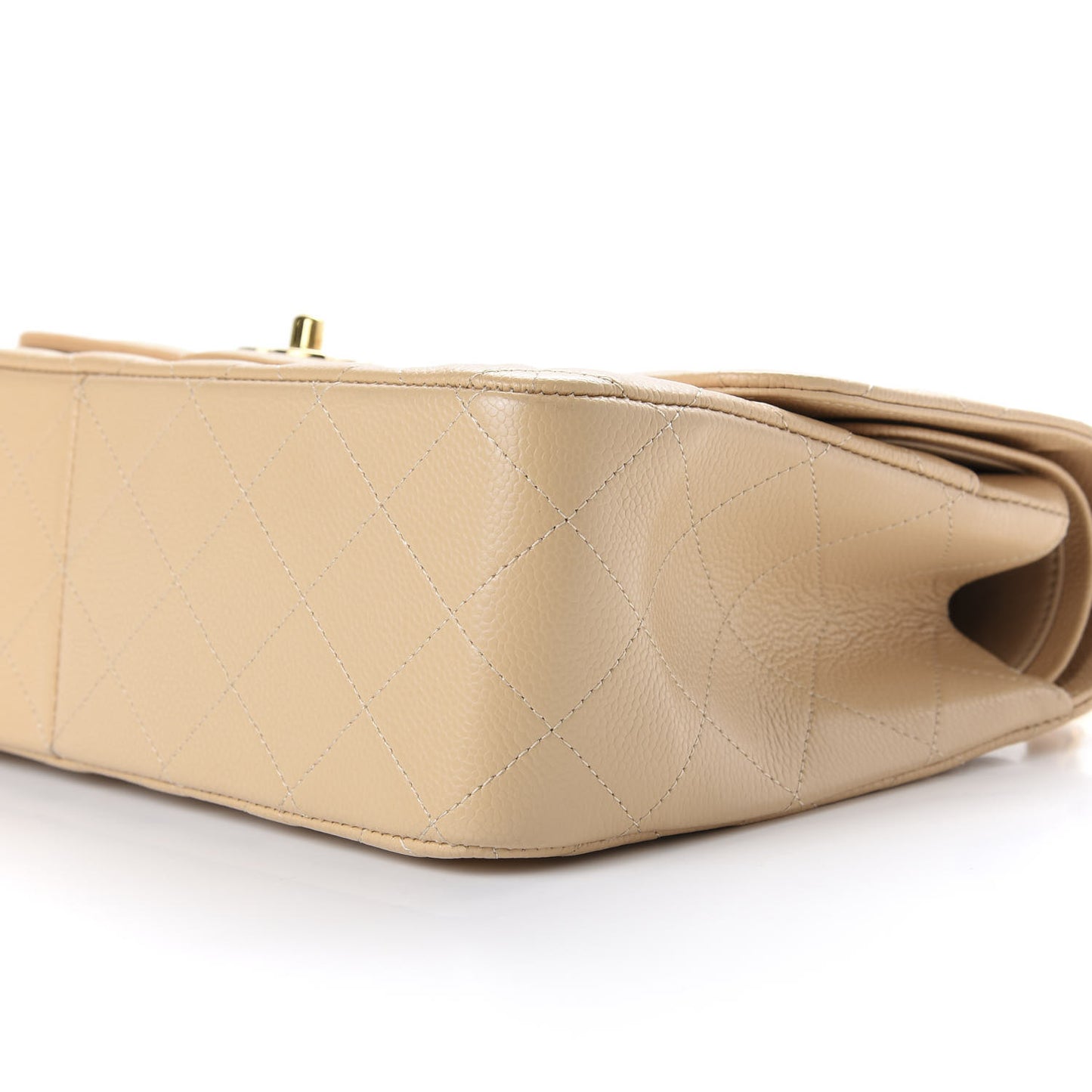 Caviar Quilted Jumbo Double Flap Beige Clair