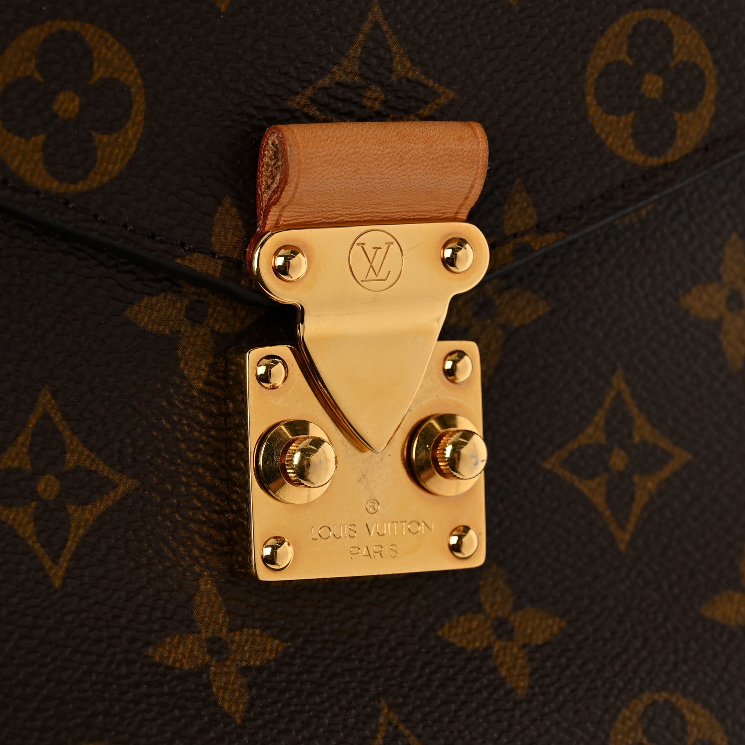 Louis Vuitton Monogram Pochette Metis 13 of 13
