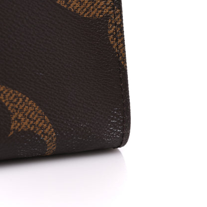 Louis Vuitton Reverse Monogram Giant Onthego GM 15 of 16