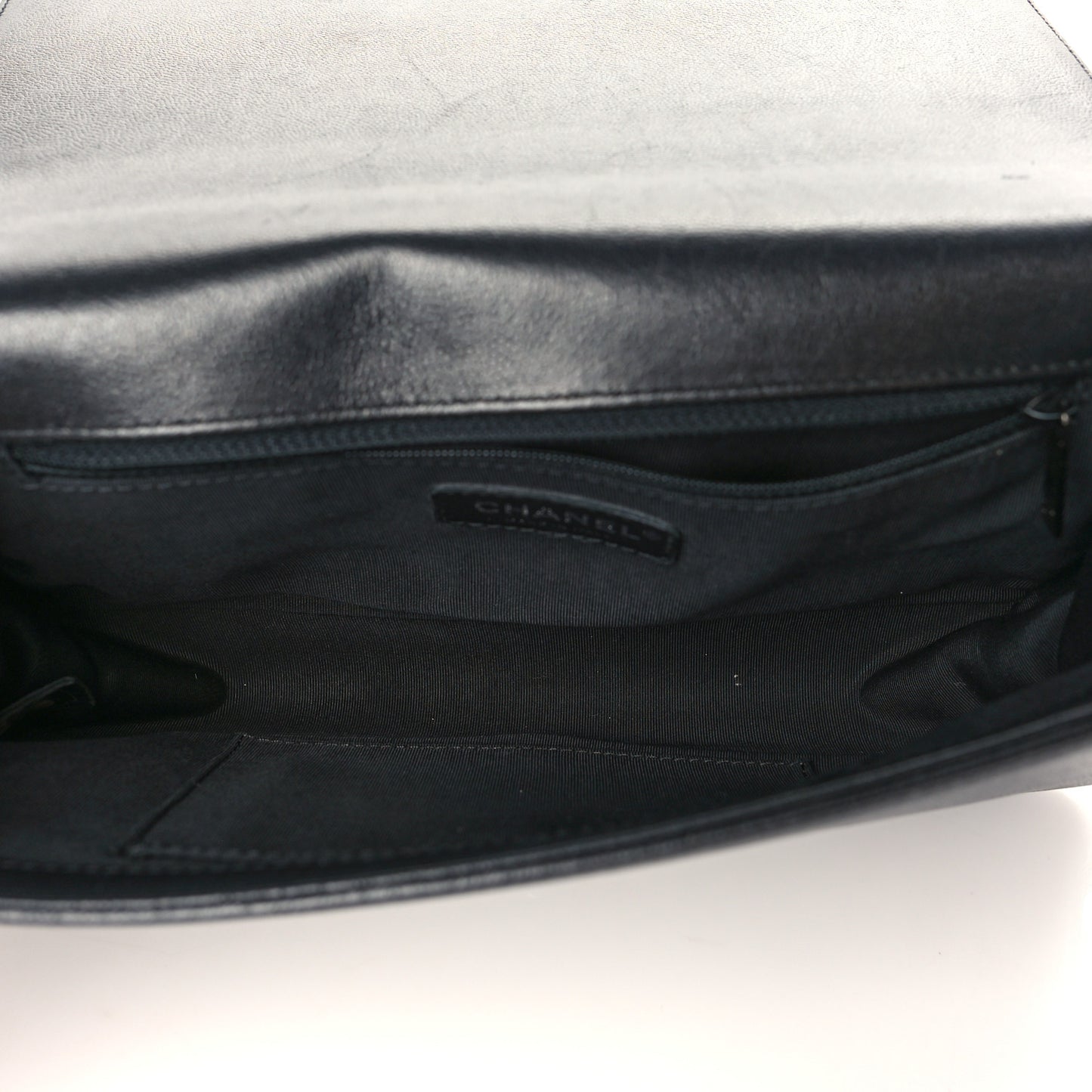 Caviar Quilted New Medium Boy Flap So Black