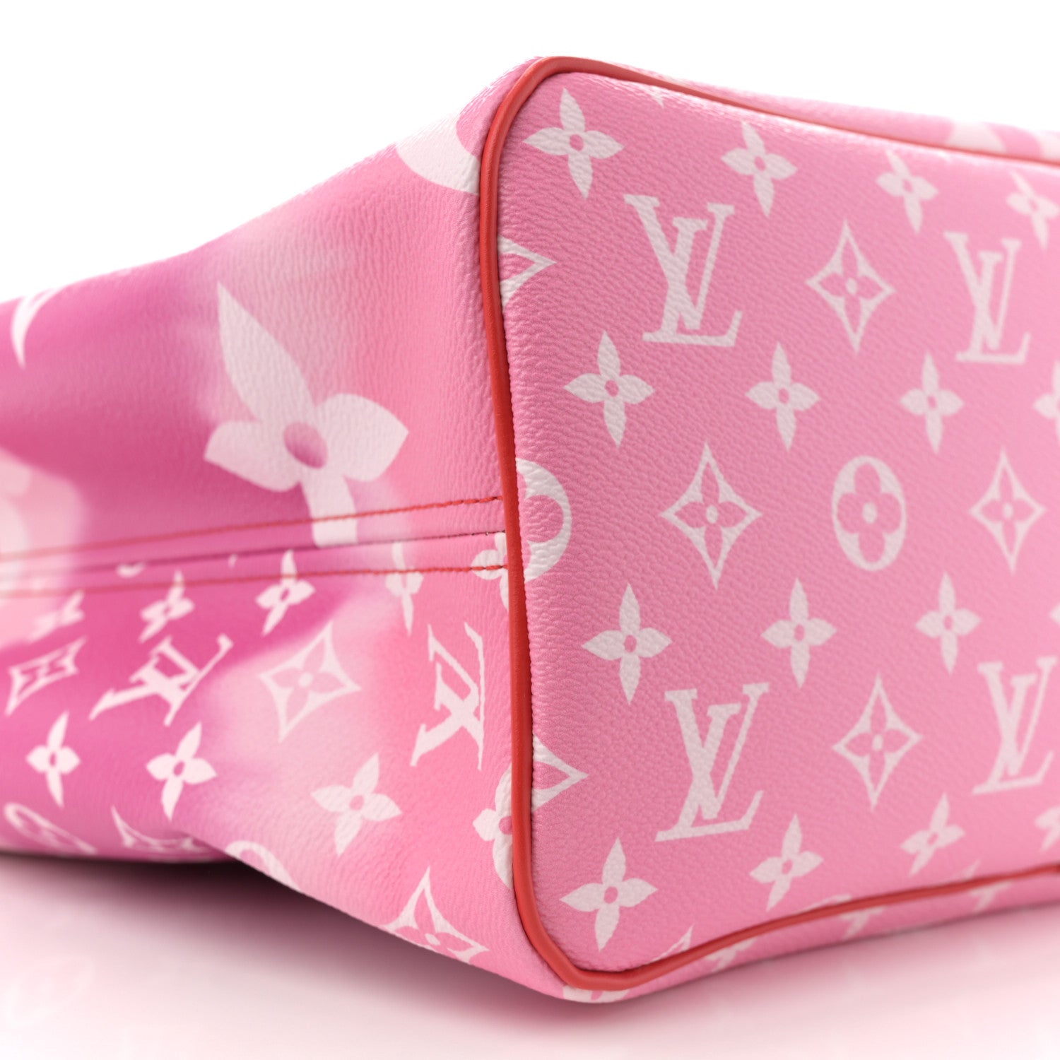 Louis Vuitton Monogram Escale Neverfull MM Rouge 9 of 12