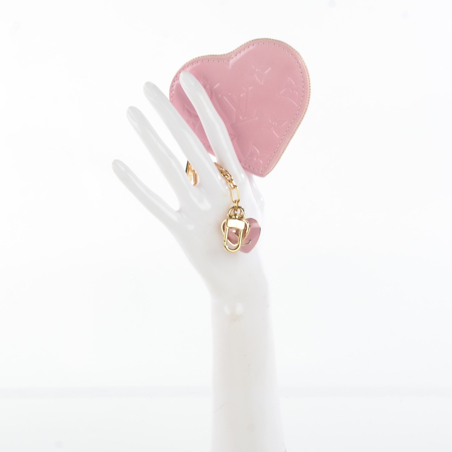 Louis Vuitton Vernis Heart Coin Purse Light Pink 2 of 9