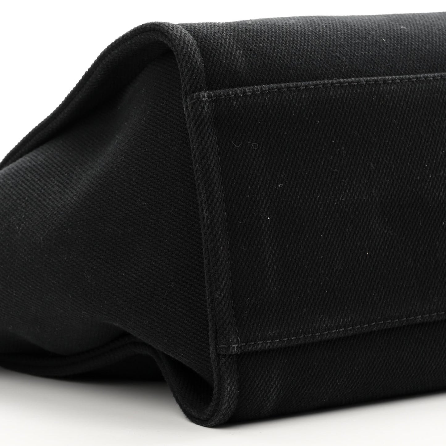 Canvas Pearl Medium Deauville Tote Black