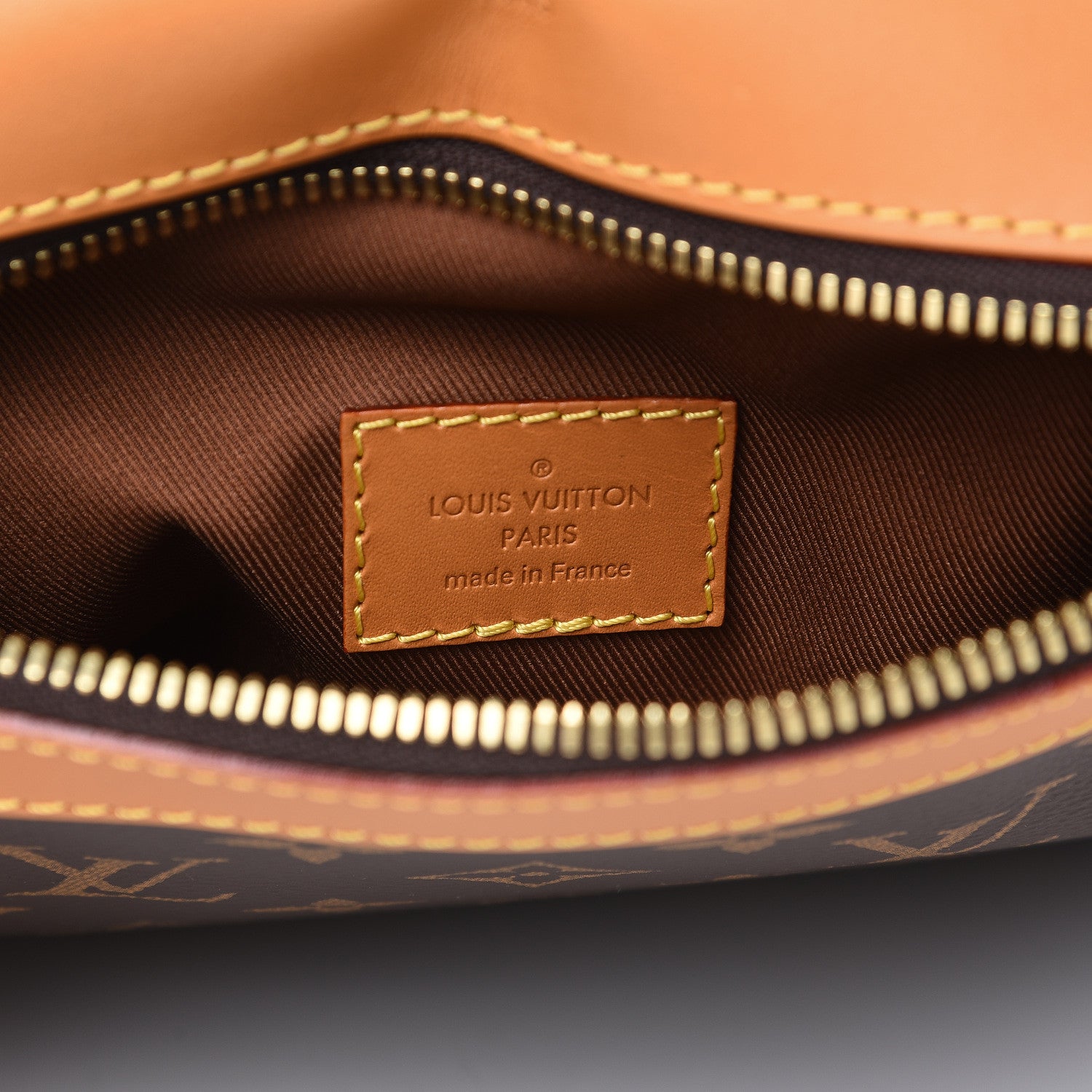 Louis Vuitton Monogram Saumur Messenger PM 6 of 9
