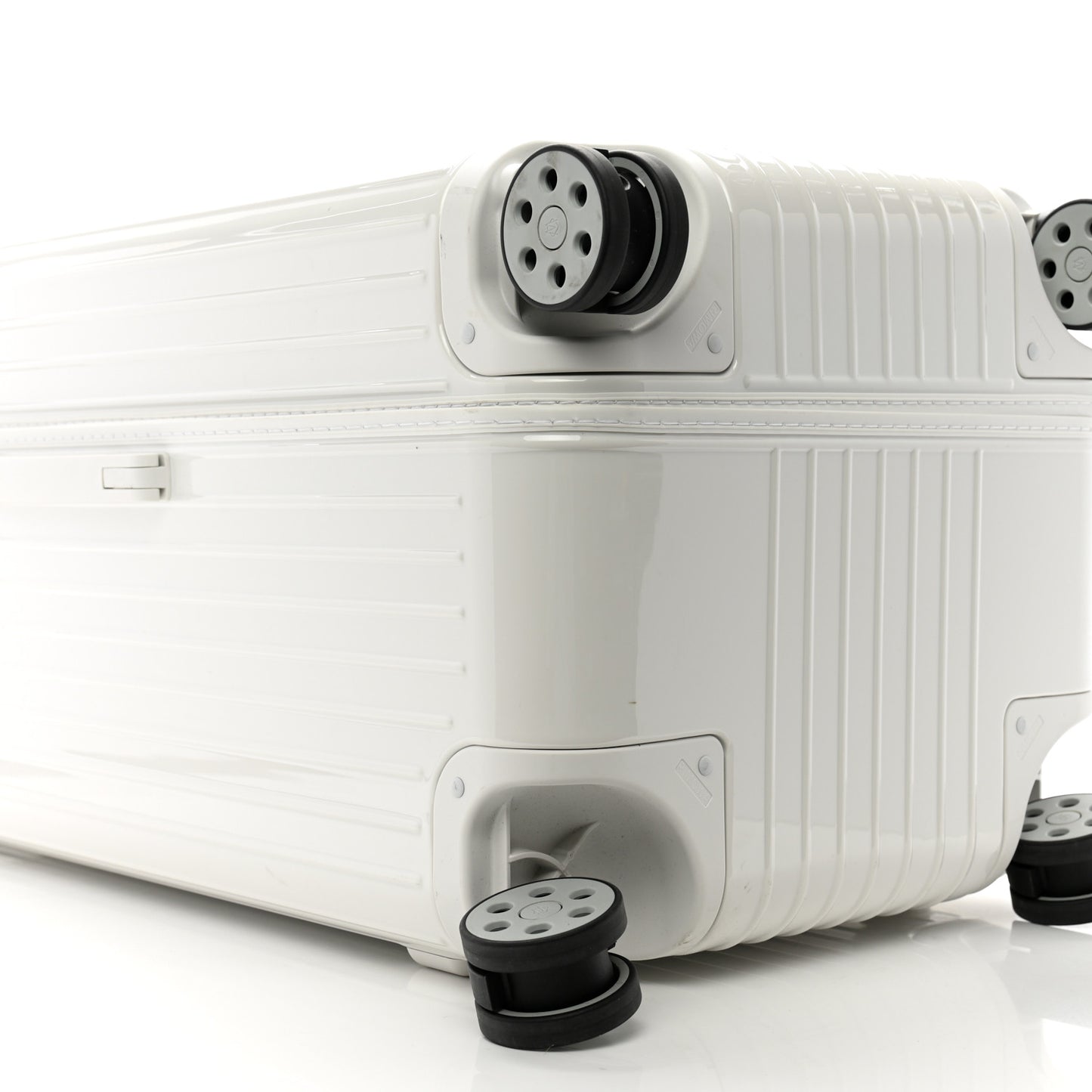 Gloss Polycarbonate Essential Trunk Plus White