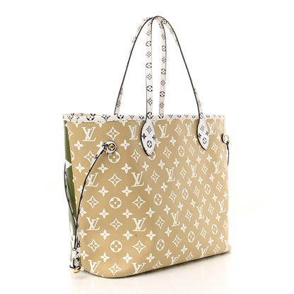 Louis Vuitton Monogram Giant Neverfull MM Kaki 5 of 17
