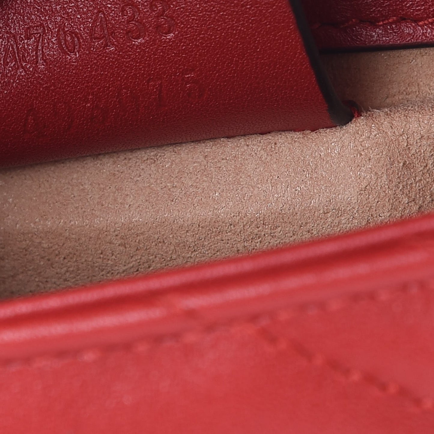 Calfskin Matelasse Super Mini GG Marmont Shoulder Bag Hibiscus Red