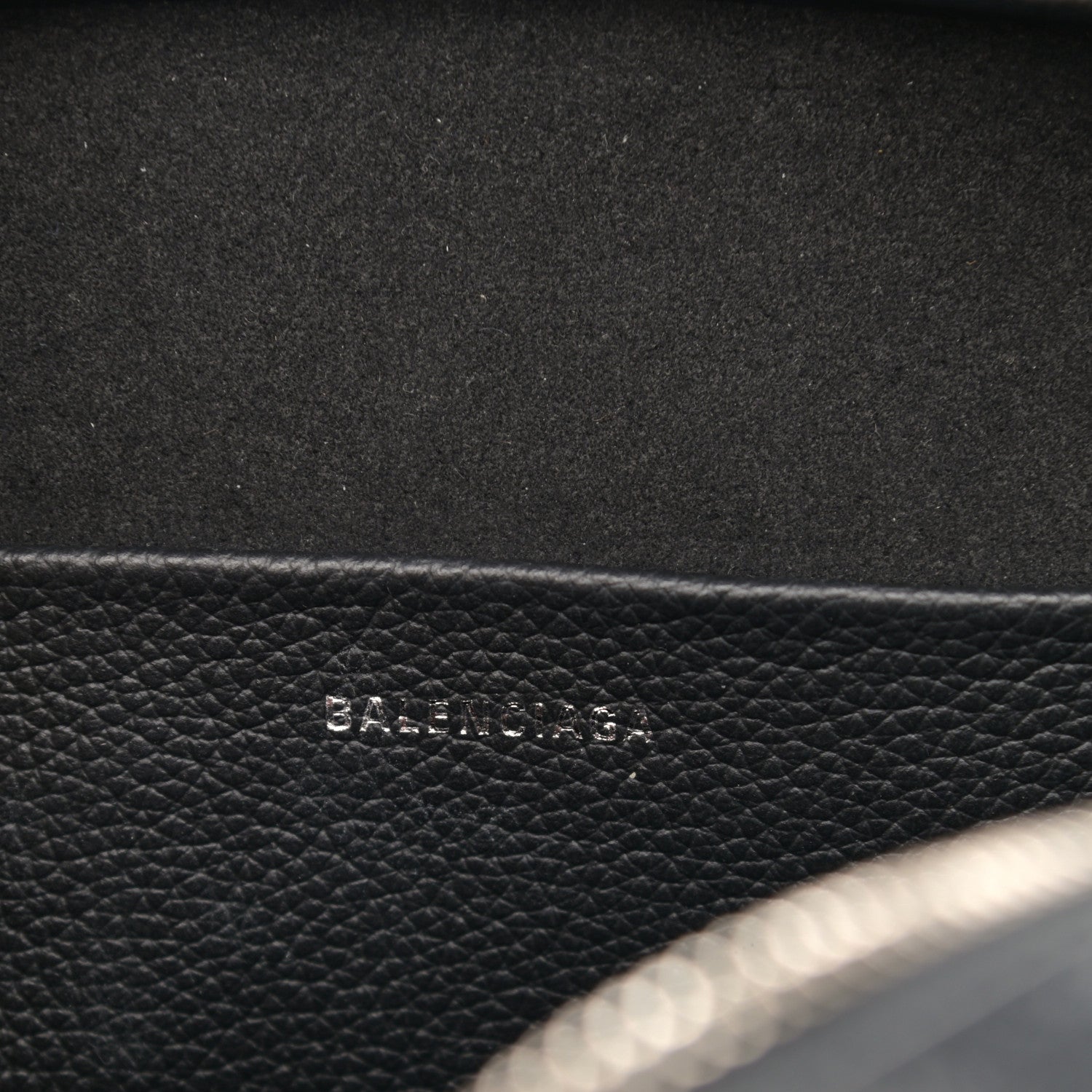 Balenciaga Calfskin Logo M Everyday Camera Bag Black 5 of 12