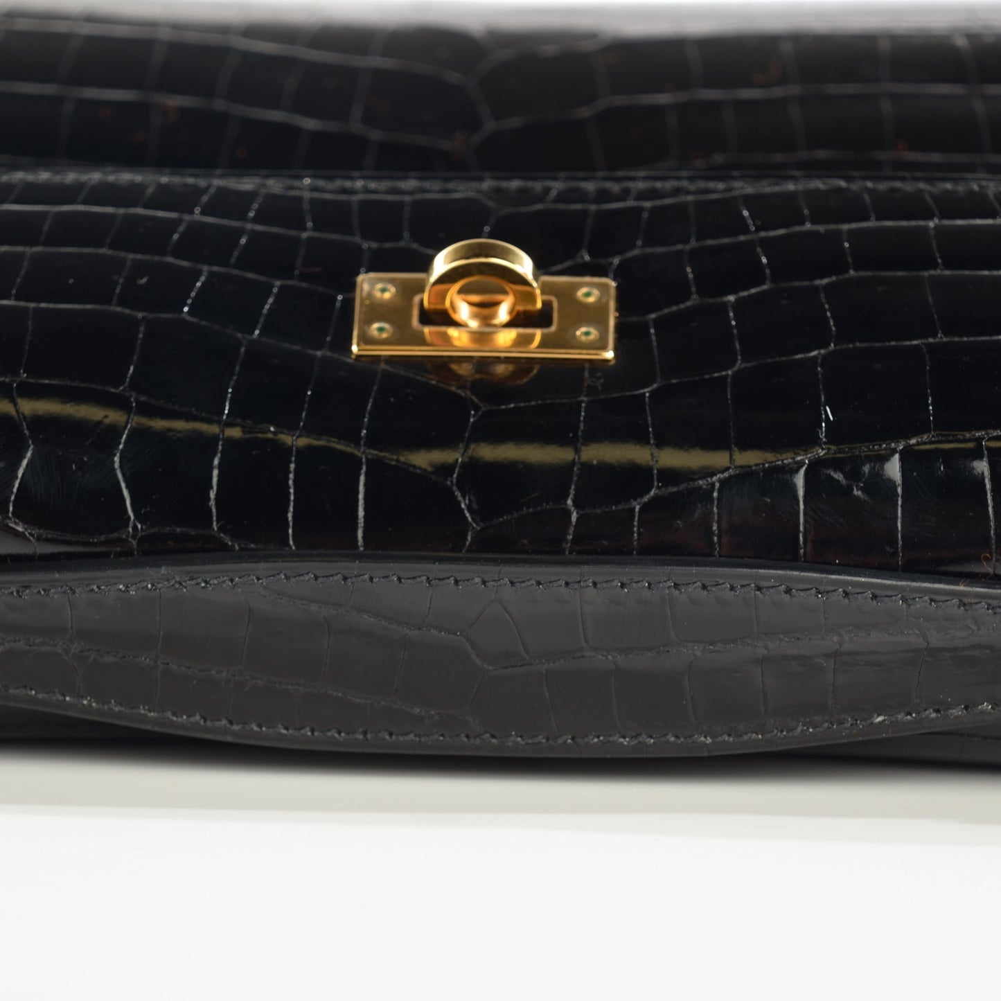 Shiny Niloticus Crocodile Kelly Pochette Black