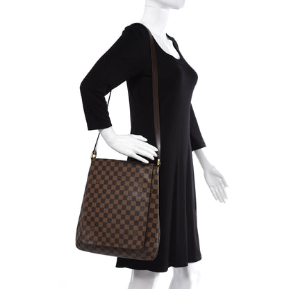 Louis Vuitton Damier Ebene Musette GM 2 of 10