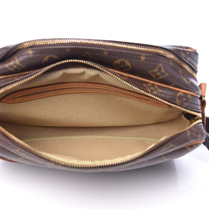 Louis Vuitton Monogram Reporter PM 5 of 18
