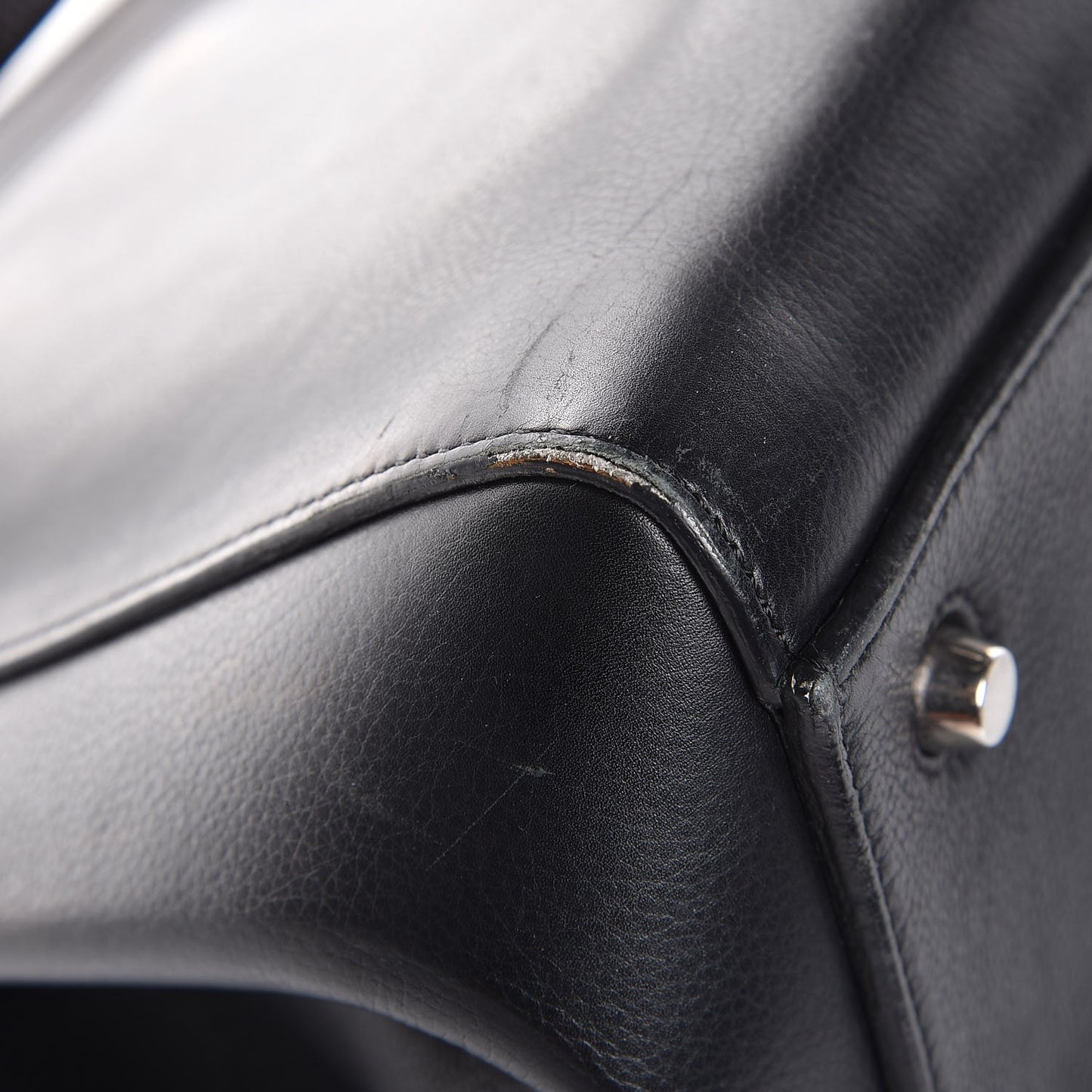 Grained Calfskin Medium Edge Shoulder Bag Black