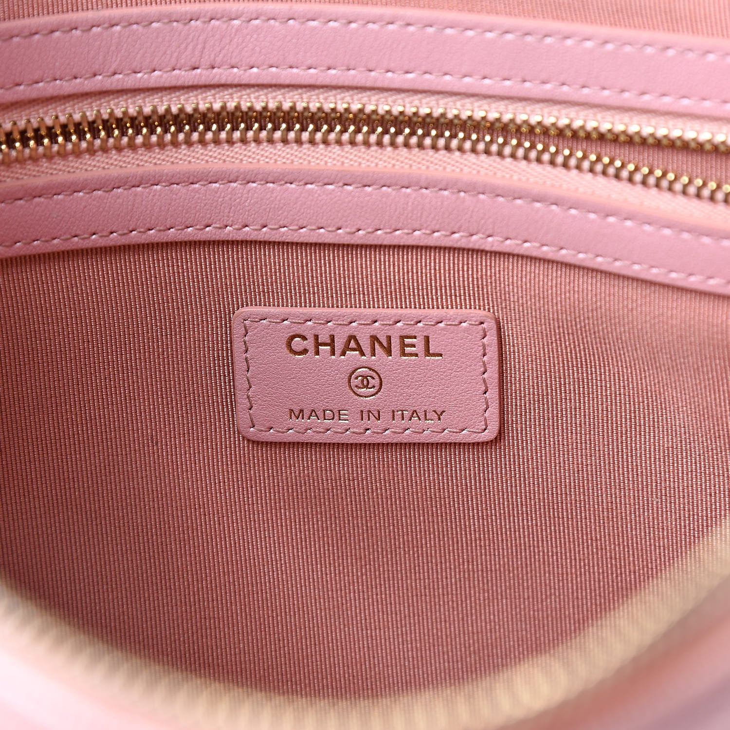Chanel Iridescent Caviar Quilted Medium Cosmetic Case Rose Pink 6 of 9