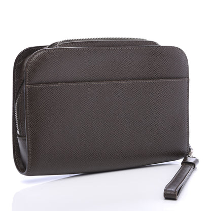 Louis Vuitton Taiga Baikal Pochette Grizzli 3 of 6