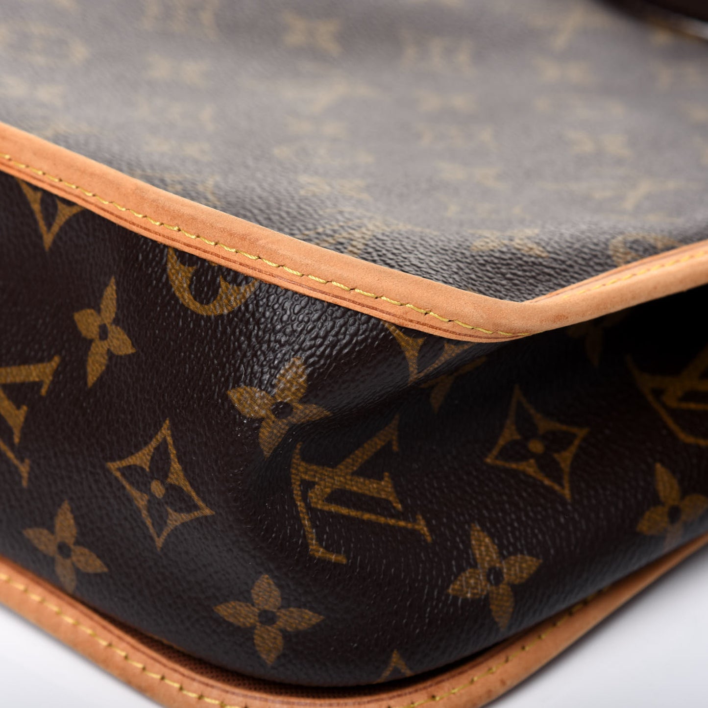 Monogram Bosphore PM Messenger