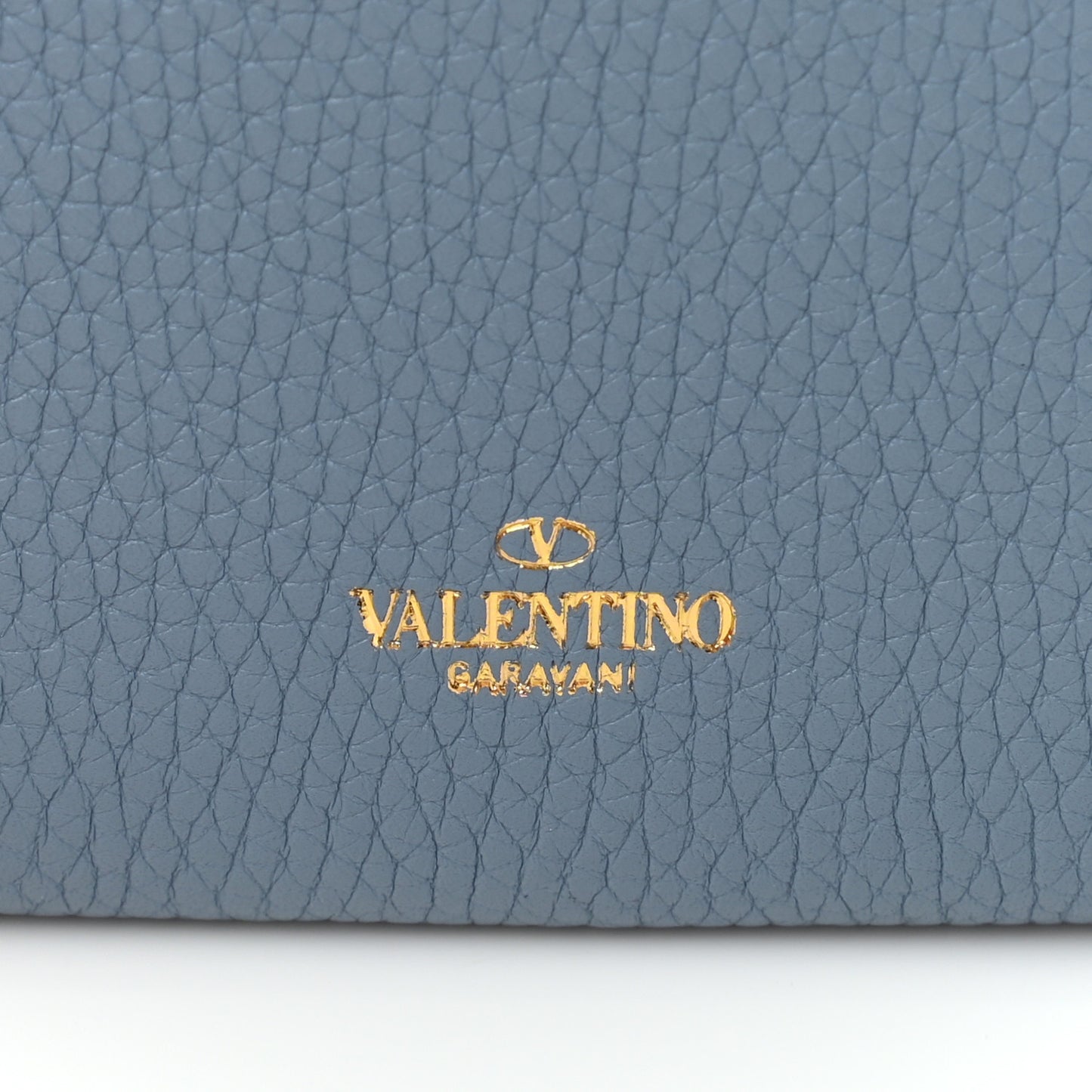 Pebbled Calfskin Rockstud Flip Lock Wallet On Chain Niagara