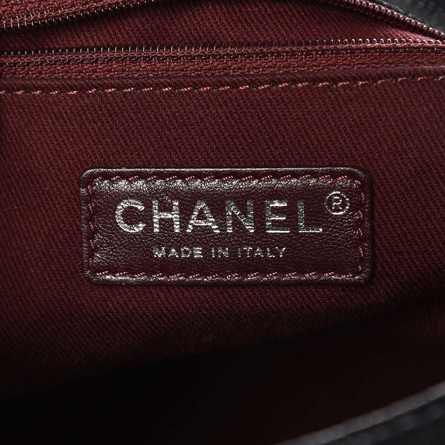Chanel Iridescent Grained Calfskin Jumbo Globe Trotter Flap Black 6 of 7