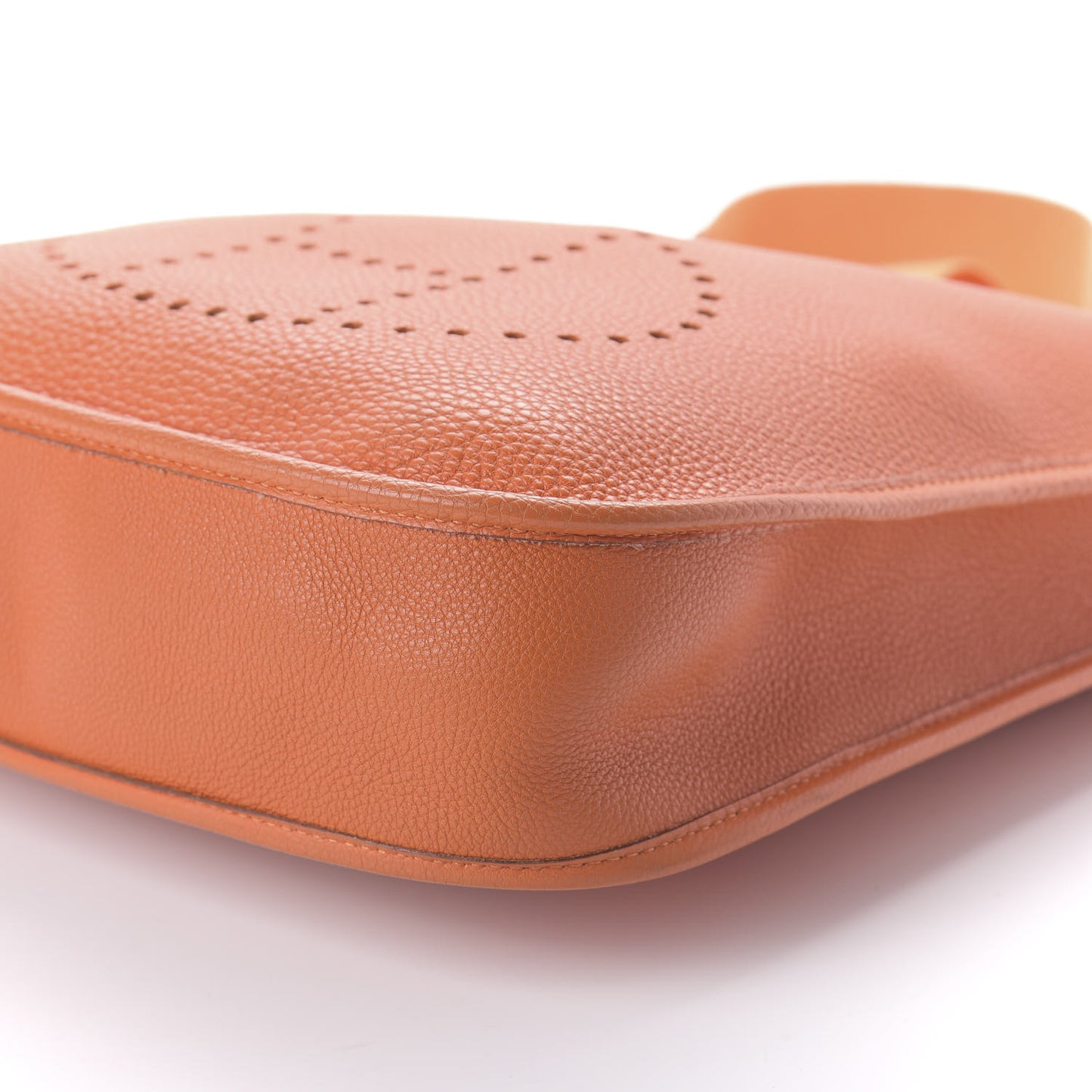 Taurillon Clemence Evelyne PM Orange