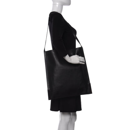 Gucci Calfskin Shoulder Bag Black 2 of 11
