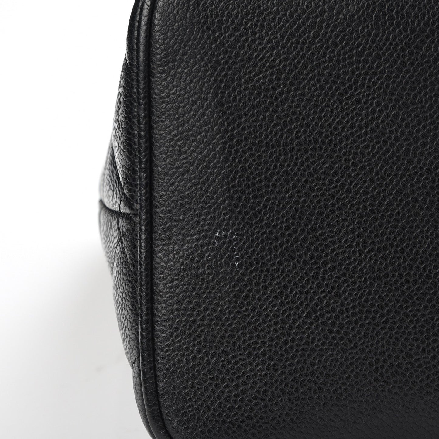 Caviar Medallion Tote Black