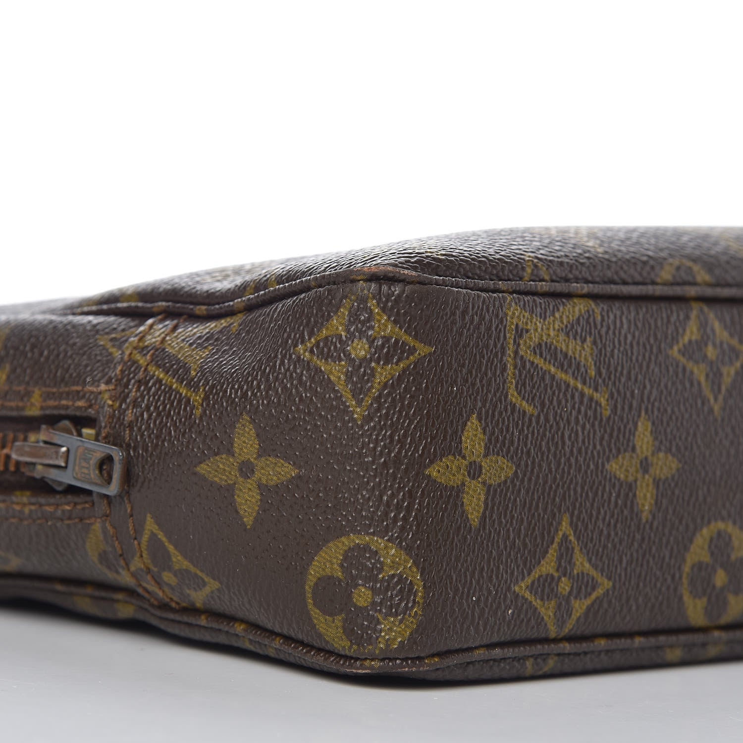 Louis Vuitton Monogram Trousse Toilette 23 11 of 14