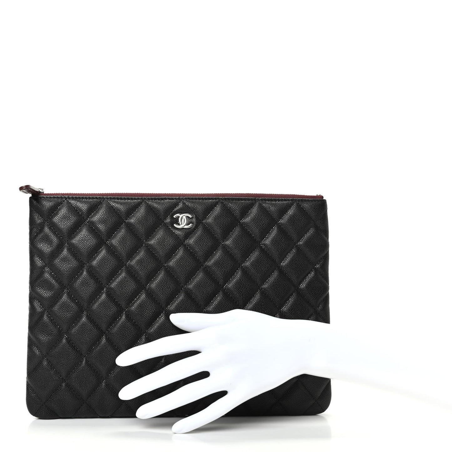 Caviar Quilted Medium Cosmetic Case Black