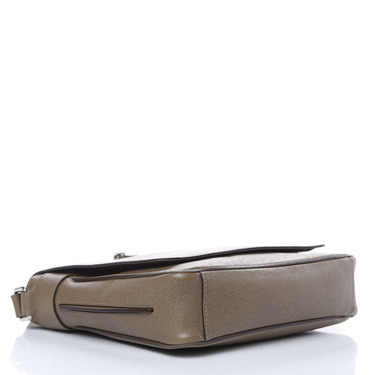 Louis Vuitton Taiga Roman PM Messenger Oural 4 of 12