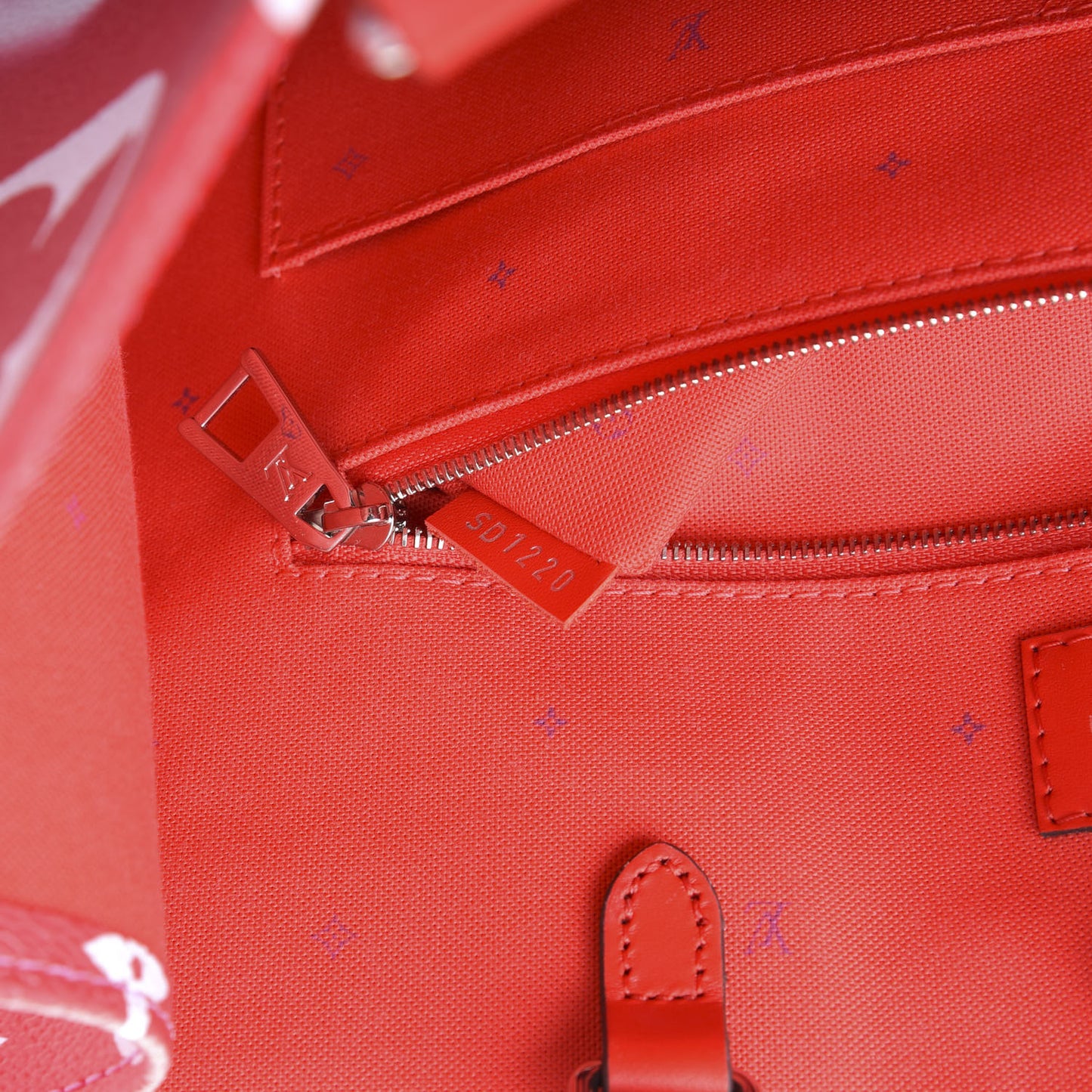 Monogram Escale Onthego GM Rouge