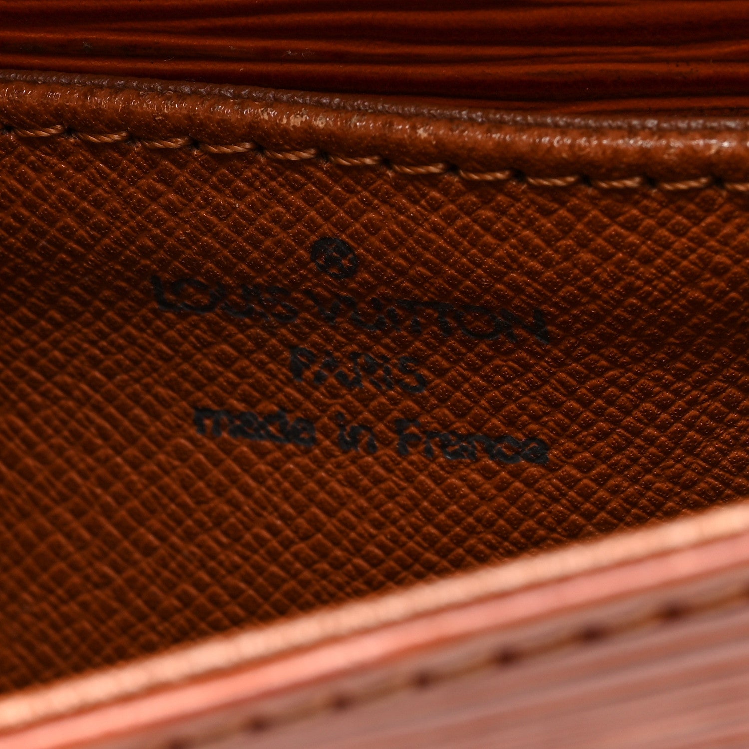 Louis Vuitton Epi Saint Cloud PM Kenyan Fawn 6 of 10