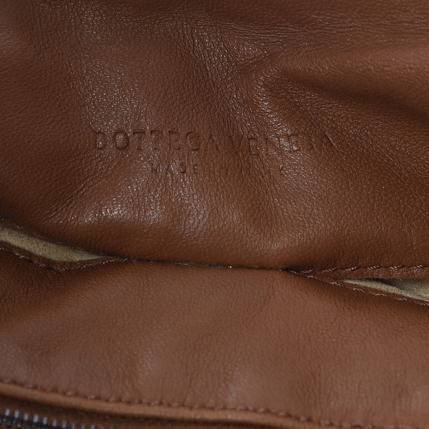 Nappa Intrecciato Ball Hobo Noce