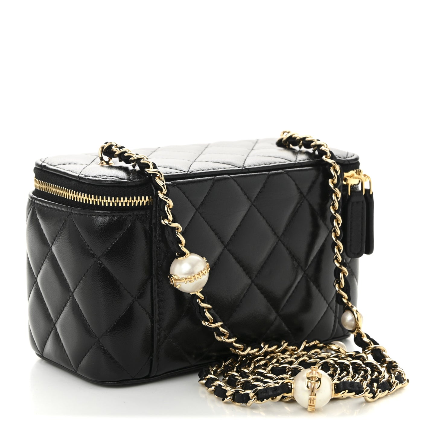 Shiny Lambskin Quilted Pearl Crush Small Vanity Case With Chain Black