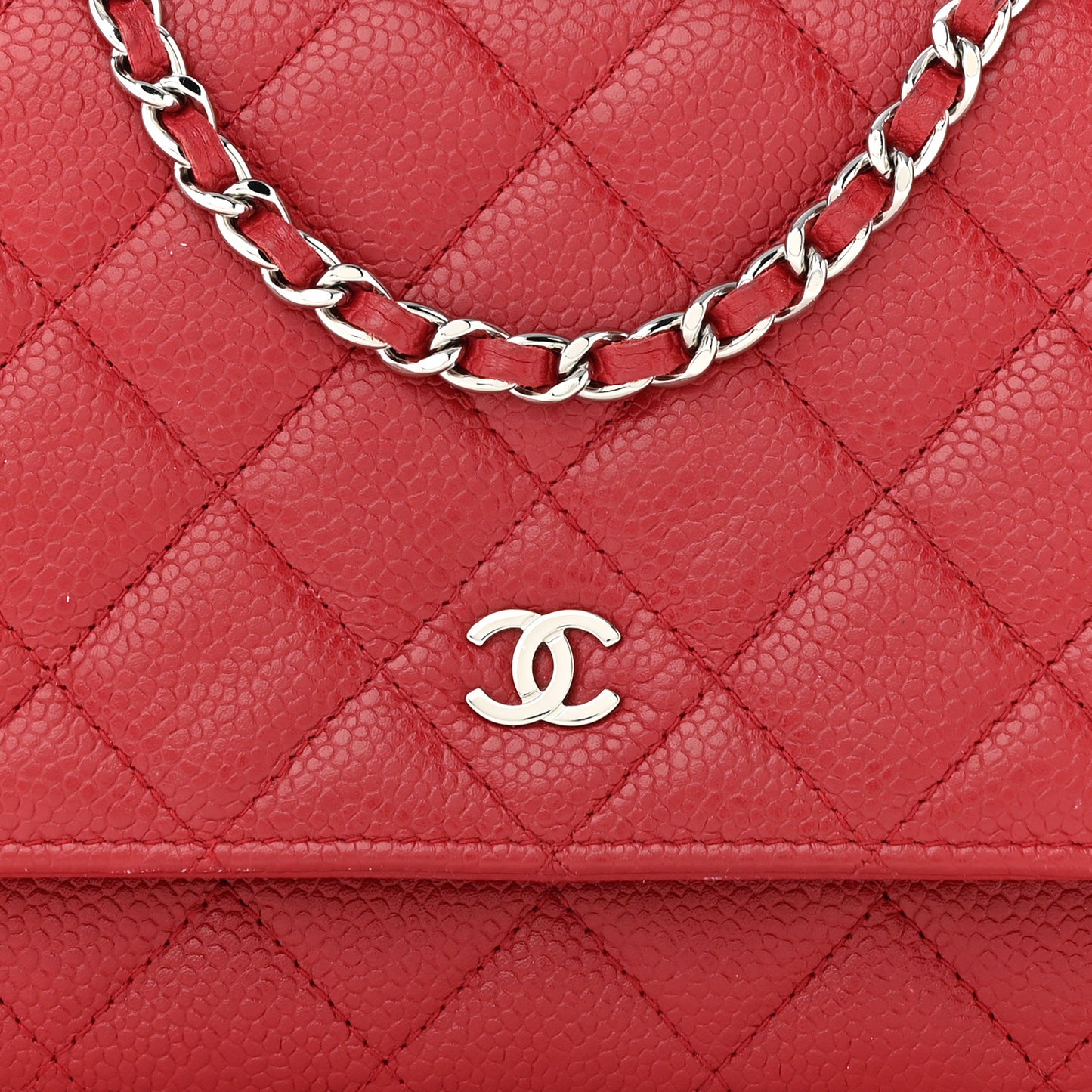 Caviar Quilted Wallet On Chain WOC Red