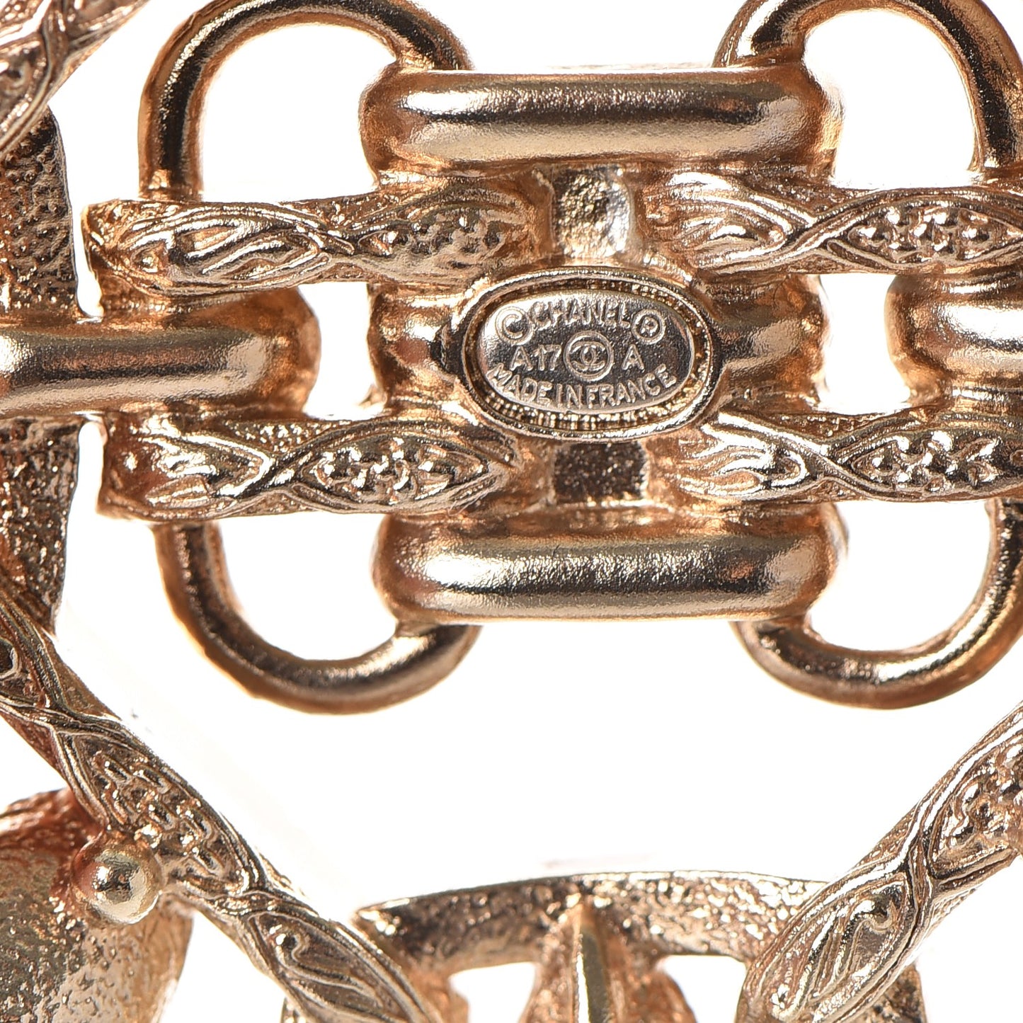 Gripoix Pearl Brooch Gold