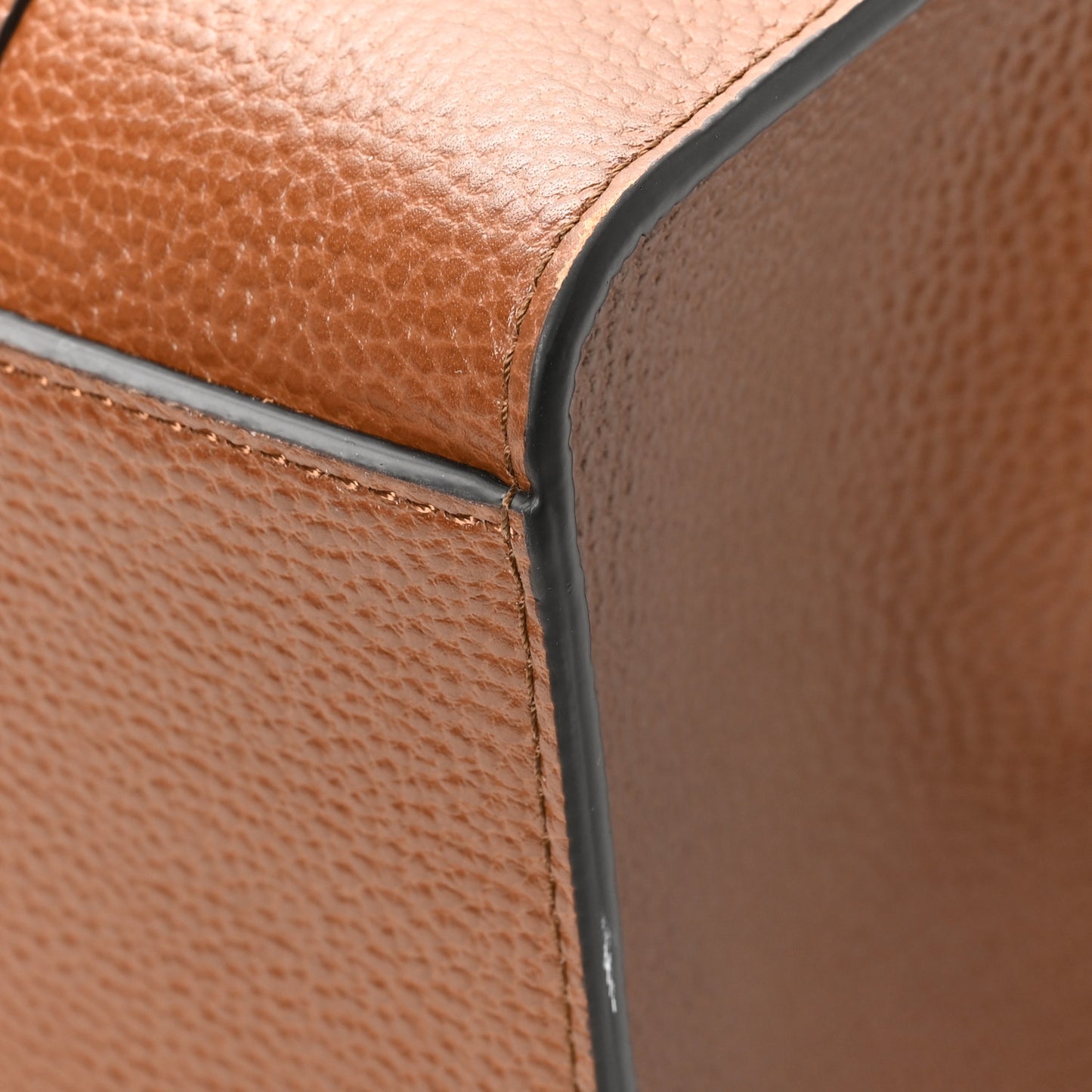 Grain Vegetable Tanned Calfskin Small Zipped Bayswater Oak
