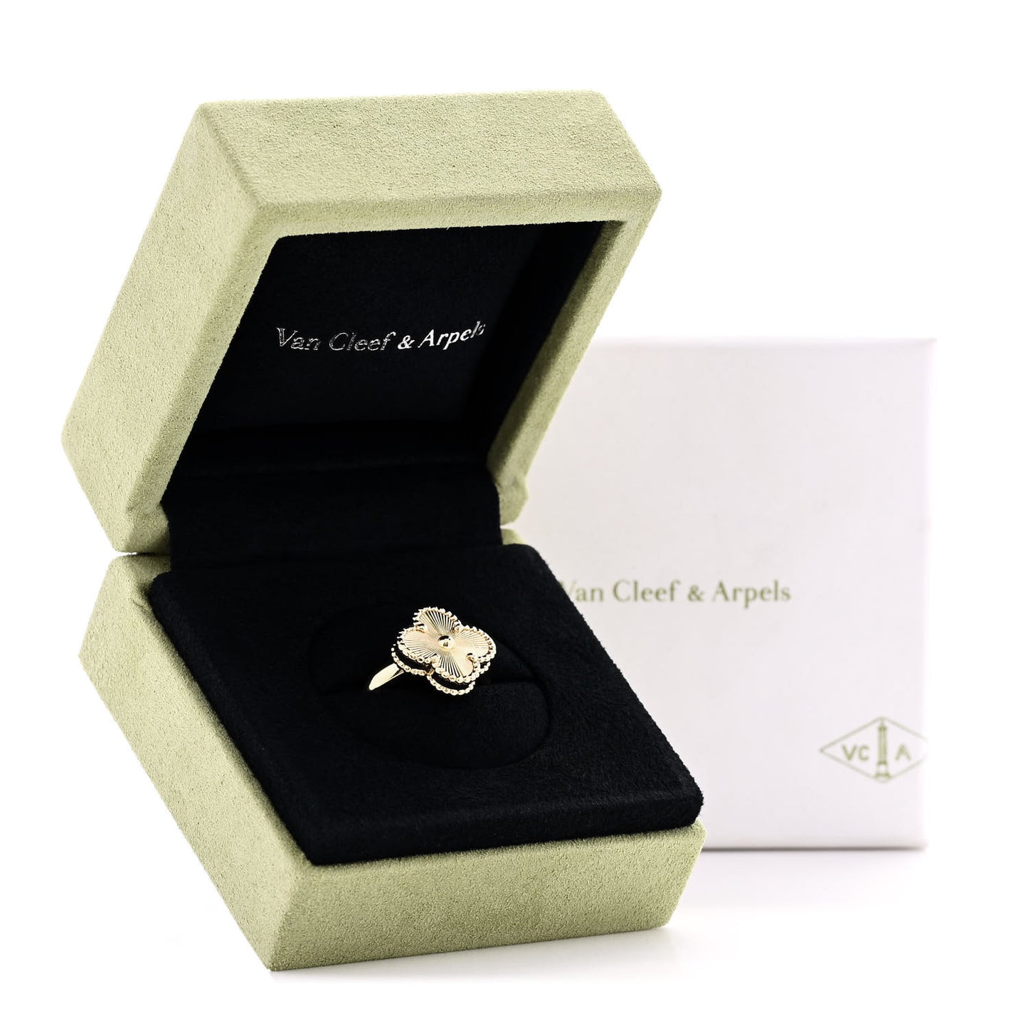 18K Yellow Gold Guilloche Vintage Alhambra Ring 53 6.5