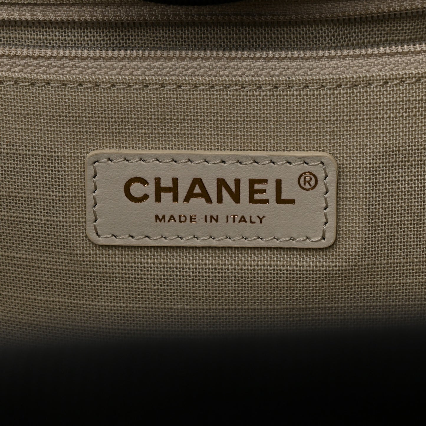 Mixed Fibers Medium Deauville Tote Black