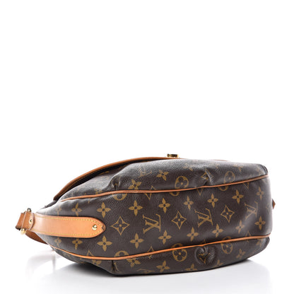 Louis Vuitton Monogram Tulum PM 4 of 17