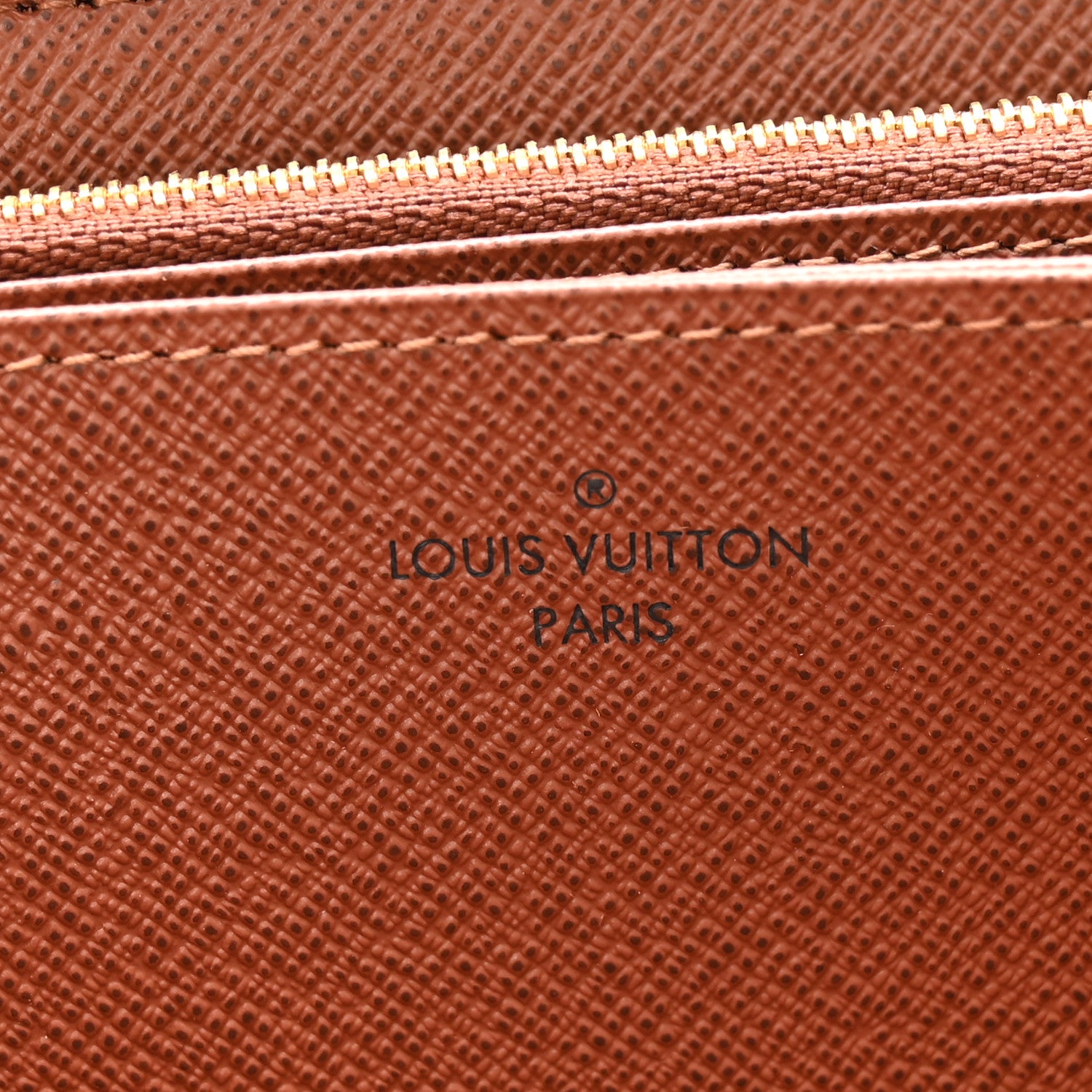 Louis Vuitton Monogram Zippy Wallet 7 of 8
