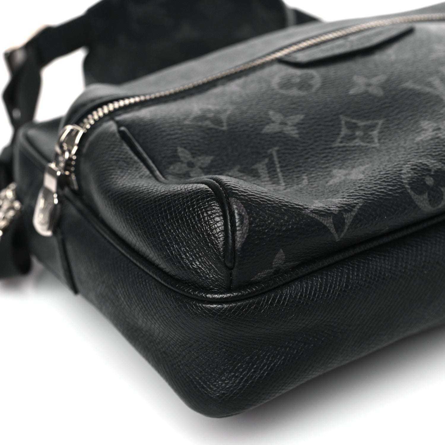 Louis Vuitton Taiga Monogram Eclipse Outdoor Messenger Black 7 of 8