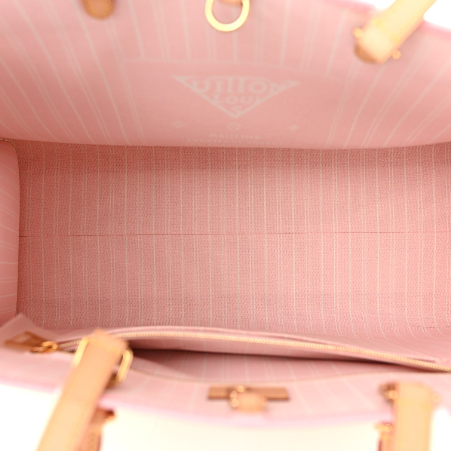 Louis Vuitton Monogram Giant By The Pool OnTheGo GM Light Pink 5 of 11