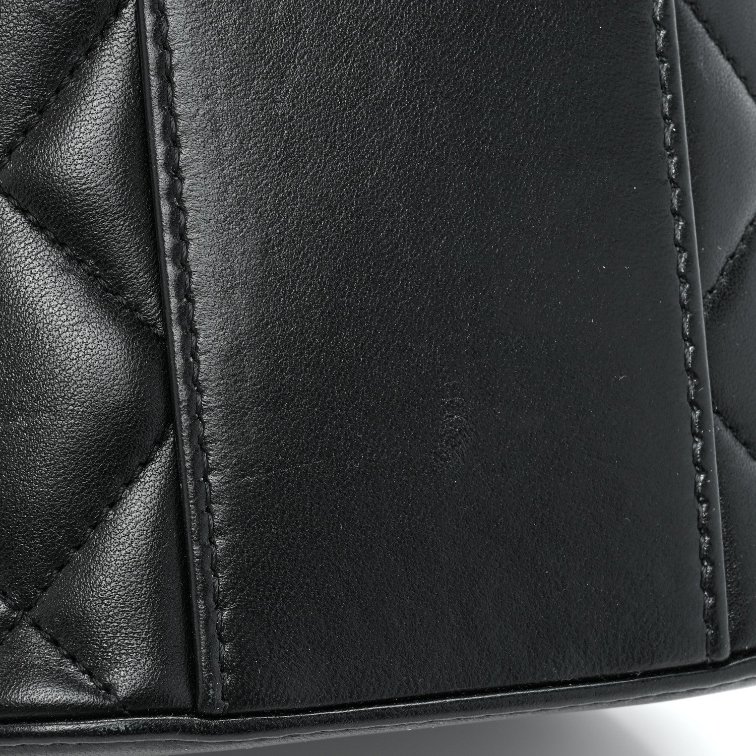 Chanel Lambskin Quilted Trendy Vanity Case Black 17 of 17