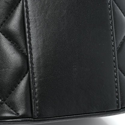 Chanel Lambskin Quilted Trendy Vanity Case Black 17 of 17
