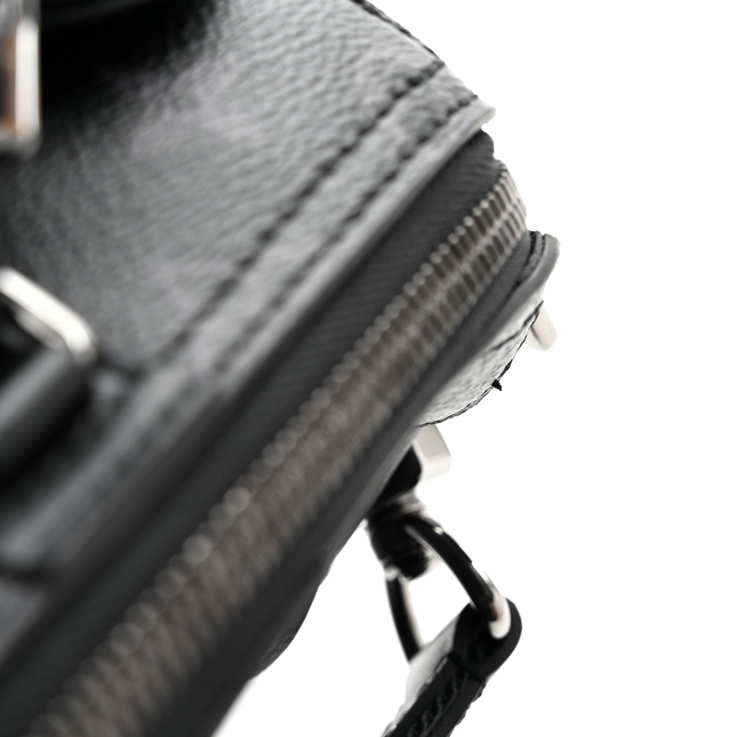 Louis Vuitton Reverse Monogram Eclipse City Keepall 10 of 11