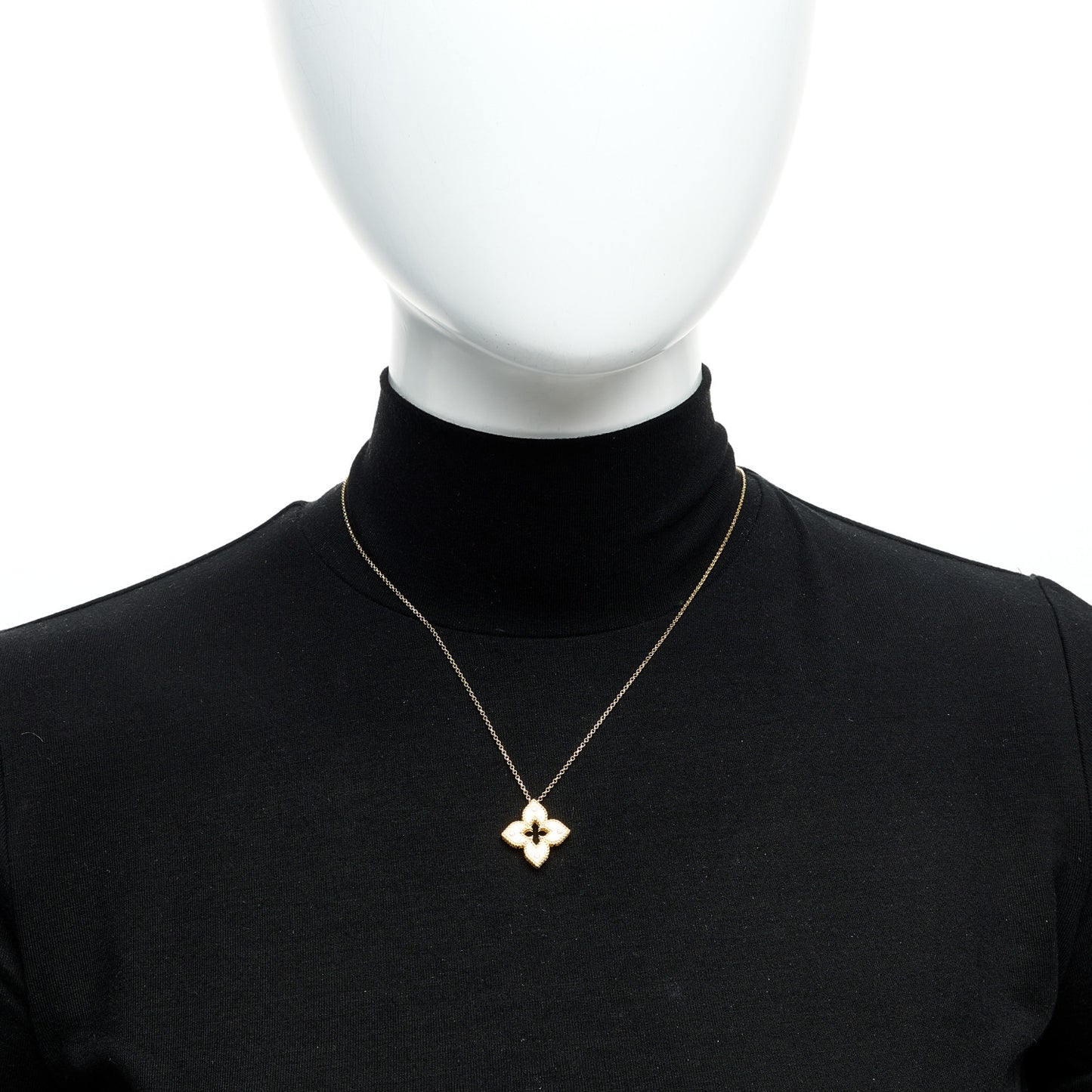 18K Yellow Gold Diamond Medium Venetian Princess Flower Pendant Necklace